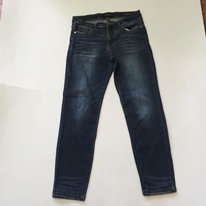 Stitch fix Judy Blue Distressed relaxed fit Jeans